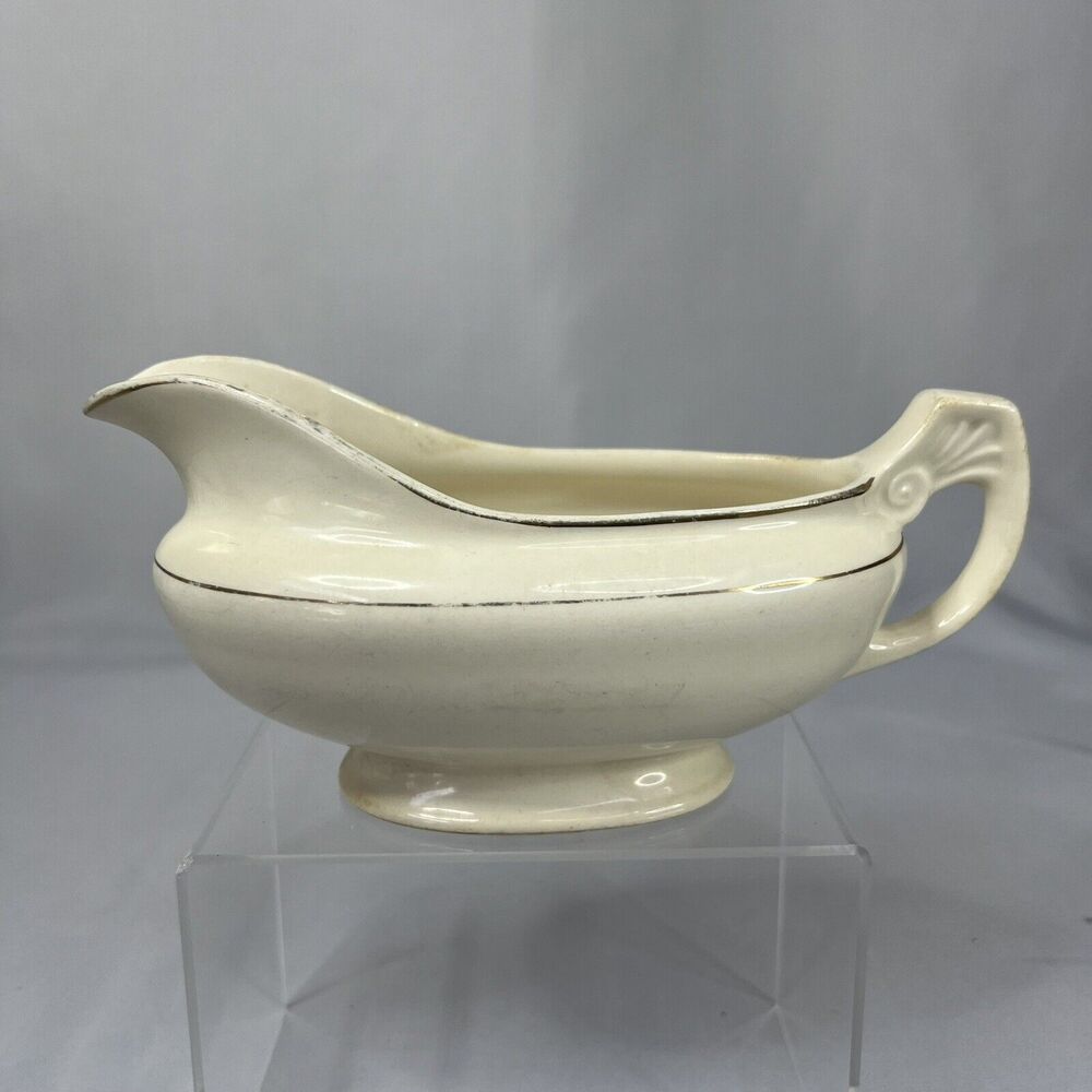 Vintage Homer Laughlin USA - Diplomat pattern? Gold Trim Gravy E37 N 8